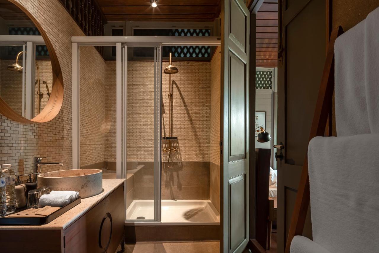 Double Room Private Bathroom