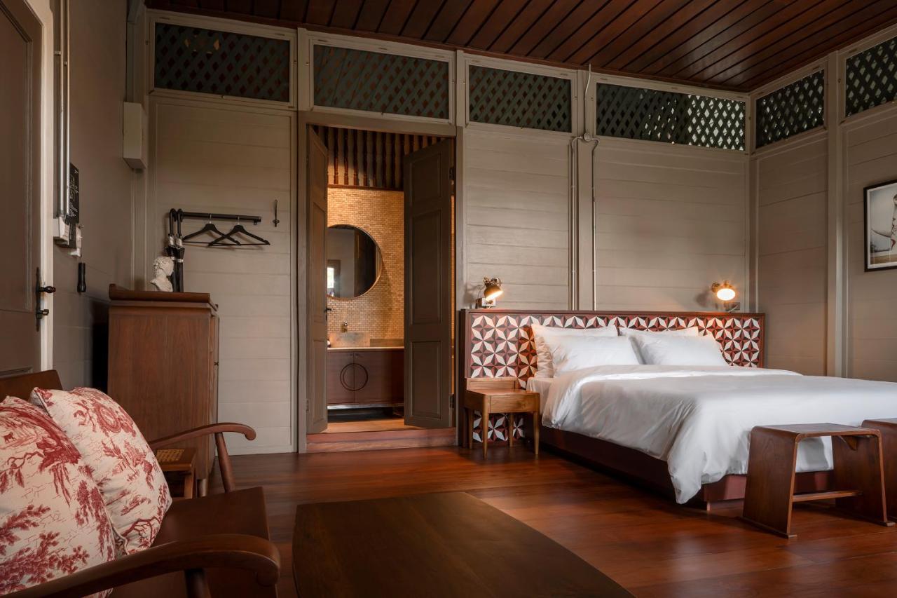 Double Room Private Bathroom