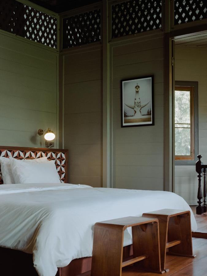 Double Room Private Bathroom